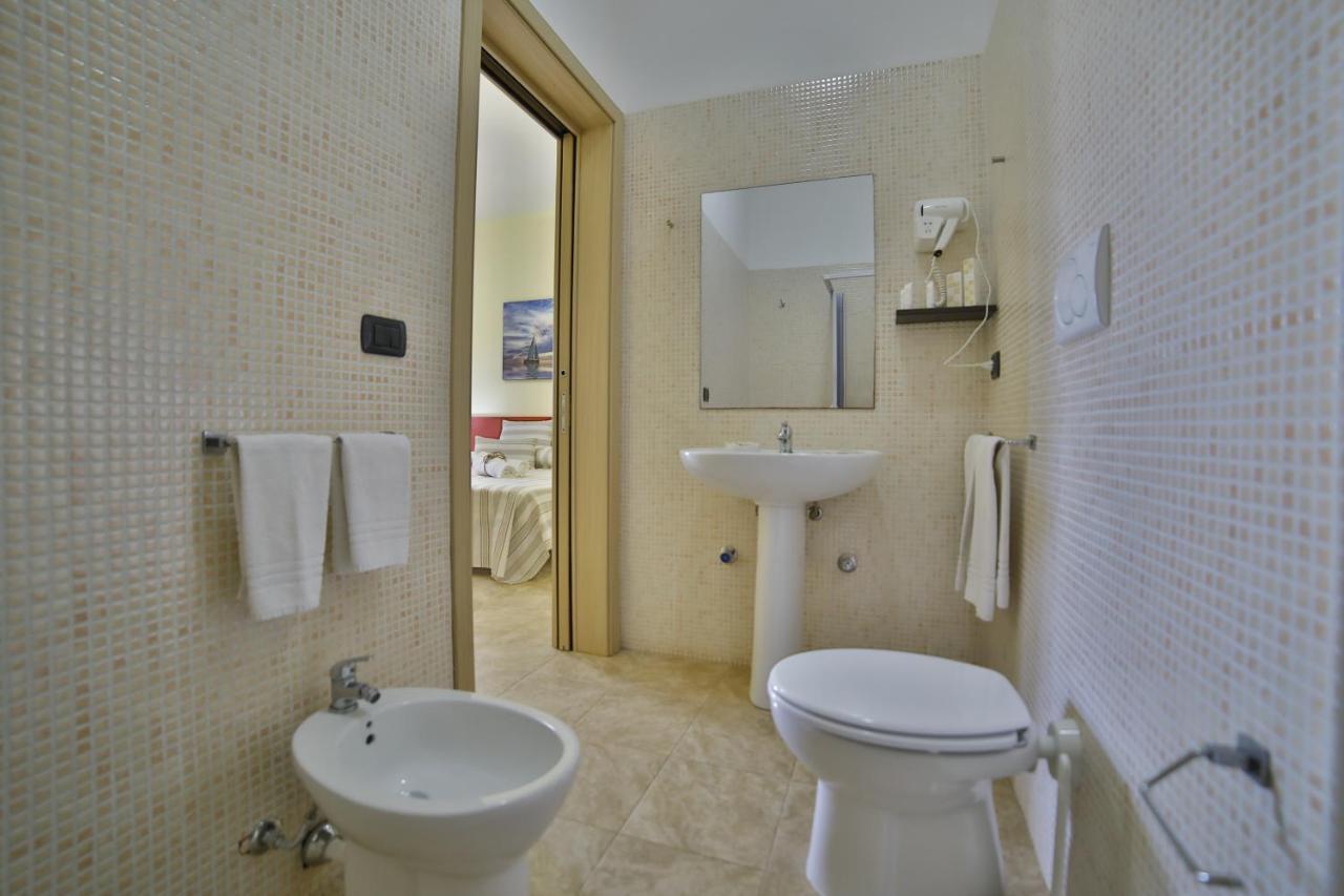 B&B La Casa Di Attilio Porto Cesareo Εξωτερικό φωτογραφία