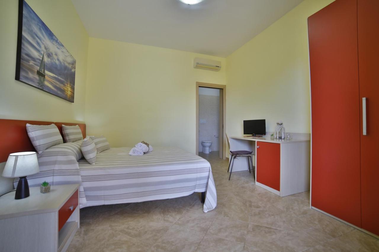 B&B La Casa Di Attilio Porto Cesareo Εξωτερικό φωτογραφία